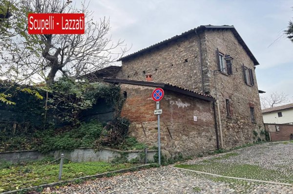 appartamento in vendita a Rivanazzano Terme in zona Nazzano