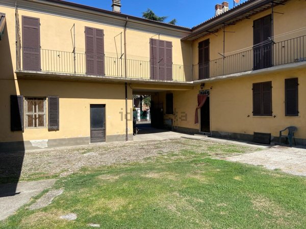 casa indipendente in vendita a Rivanazzano Terme in zona Nazzano