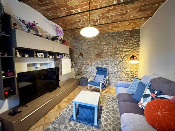 casa indipendente in vendita a Rivanazzano Terme