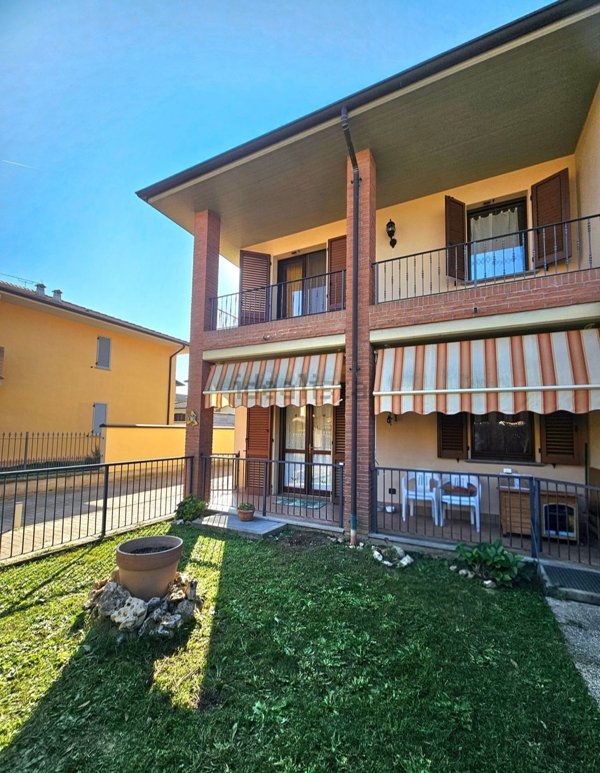 casa indipendente in vendita a Rivanazzano Terme in zona Nazzano