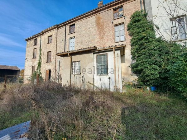 appartamento in vendita a Rivanazzano Terme in zona Nazzano