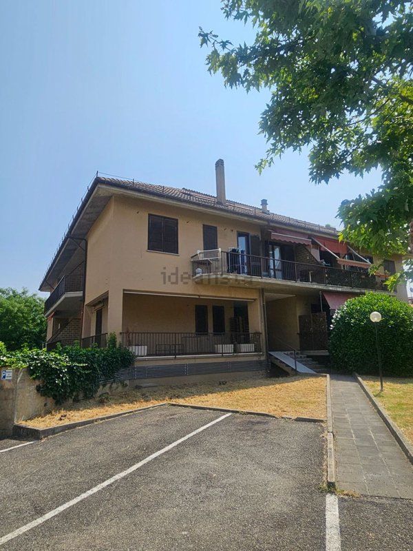 appartamento in vendita a Rivanazzano Terme in zona Nazzano