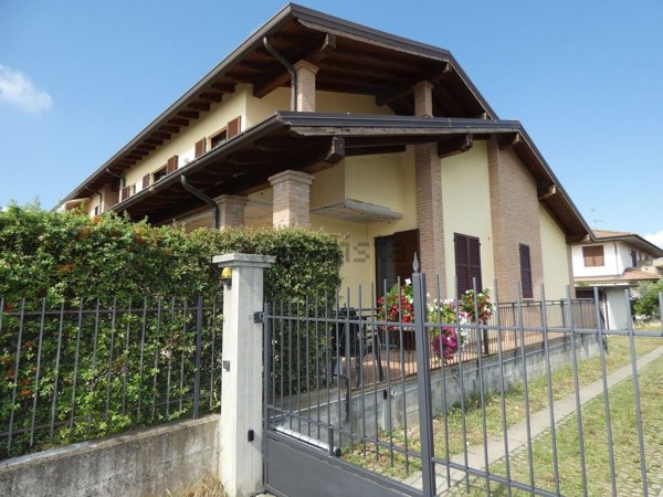 appartamento in vendita a Rivanazzano Terme in zona Nazzano