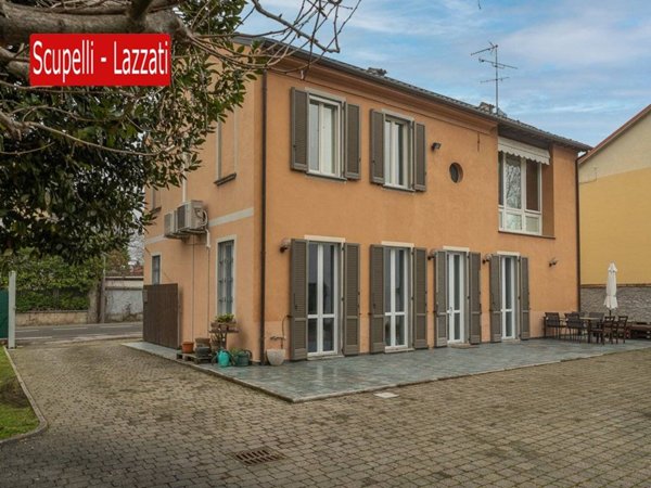 casa indipendente in vendita a Rivanazzano Terme