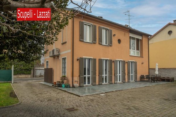 casa indipendente in vendita a Rivanazzano Terme