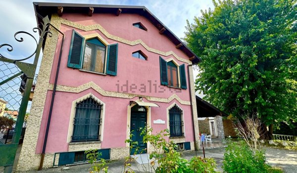 casa semindipendente in vendita a Rivanazzano Terme in zona Nazzano