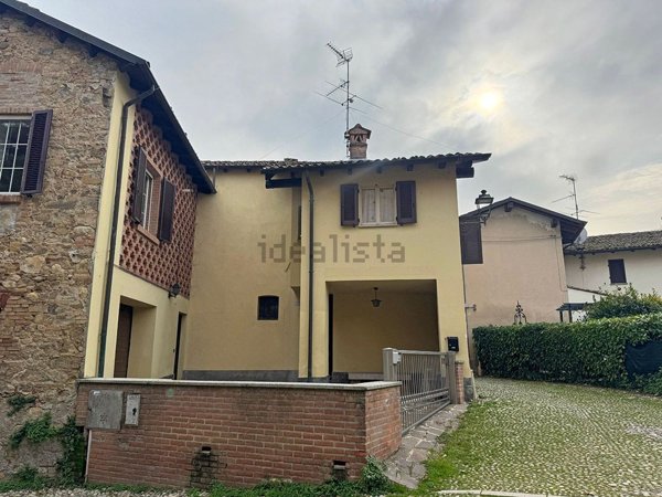 casa indipendente in vendita a Rivanazzano Terme in zona Nazzano