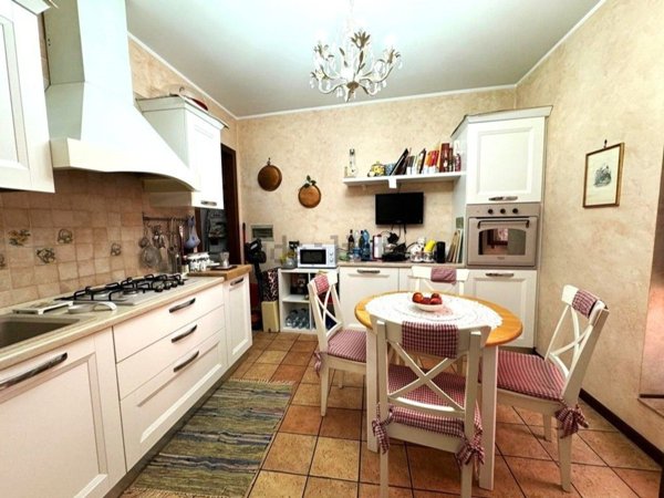 appartamento in vendita a Rivanazzano Terme in zona Nazzano