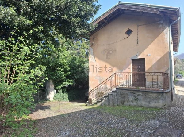 casa semindipendente in vendita a Rivanazzano Terme in zona Nazzano