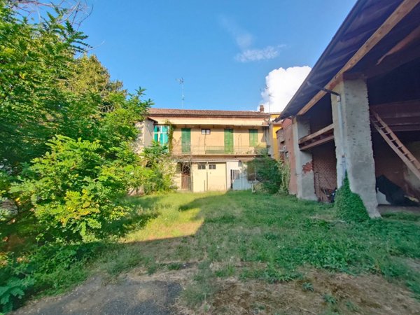 casa indipendente in vendita a Rivanazzano Terme in zona Nazzano