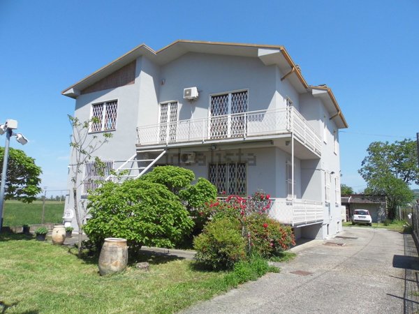 casa indipendente in vendita a Rivanazzano Terme in zona Nazzano