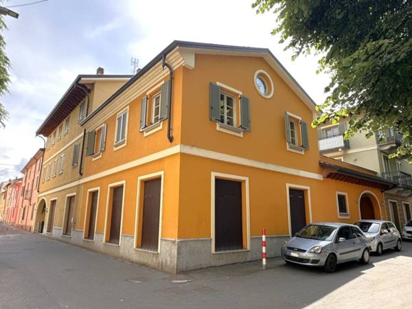 negozio in vendita a Rivanazzano Terme in zona Nazzano