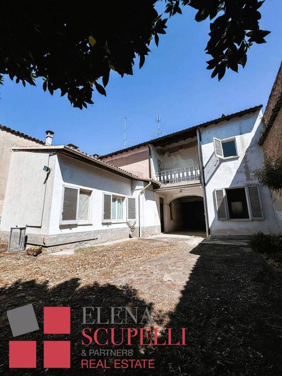 casa indipendente in vendita a Rivanazzano Terme in zona Nazzano