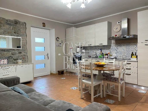 casa indipendente in vendita a Rivanazzano Terme in zona Chioda