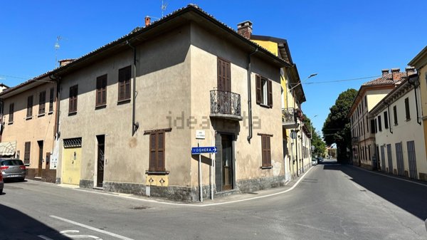 casa indipendente in vendita a Rivanazzano Terme