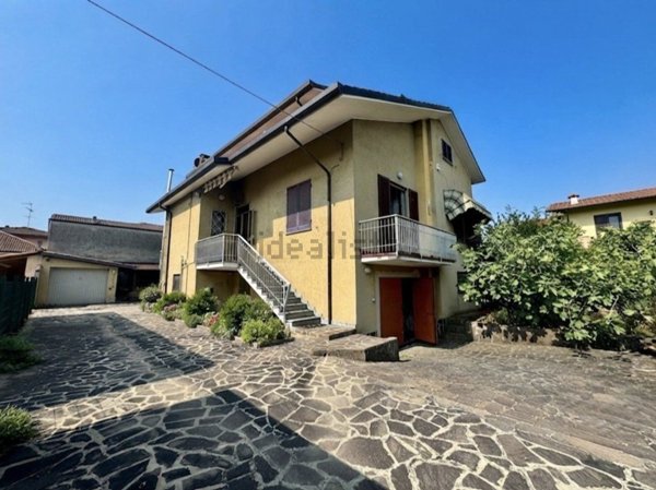 casa indipendente in vendita a Rivanazzano Terme in zona Nazzano
