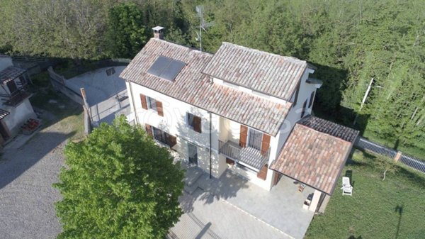 azienda agricola in vendita a Rivanazzano Terme