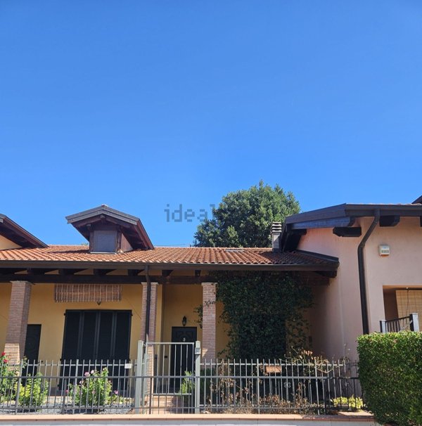 casa indipendente in vendita a Rivanazzano Terme in zona Nazzano