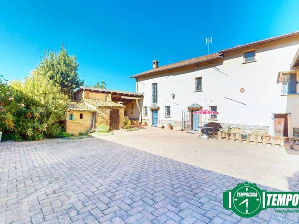 casa indipendente in vendita a Rivanazzano Terme in zona Nazzano