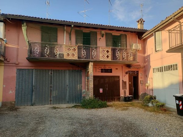 appartamento in vendita a Rivanazzano Terme in zona Nazzano