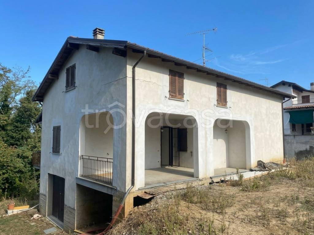 casa indipendente in vendita a Rivanazzano Terme in zona Nazzano