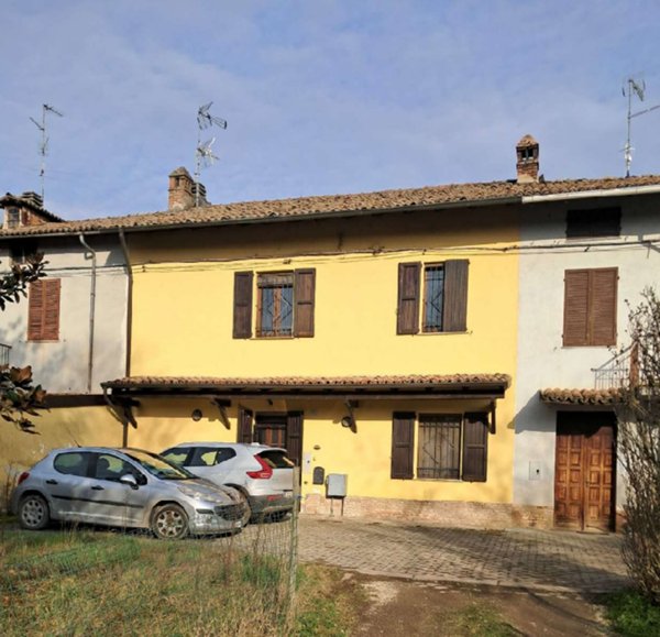 casa indipendente in vendita a Rivanazzano Terme in zona Nazzano