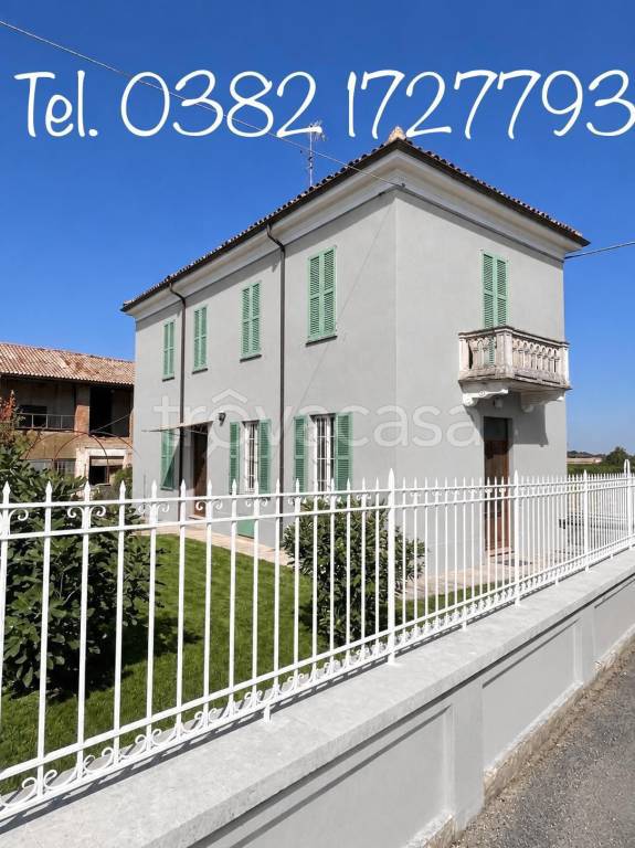 casa indipendente in vendita a Rivanazzano Terme in zona Nazzano
