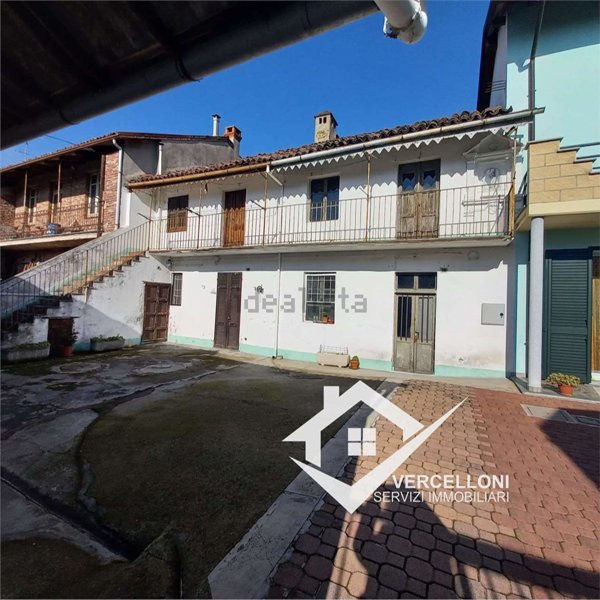 appartamento in vendita a Robbio