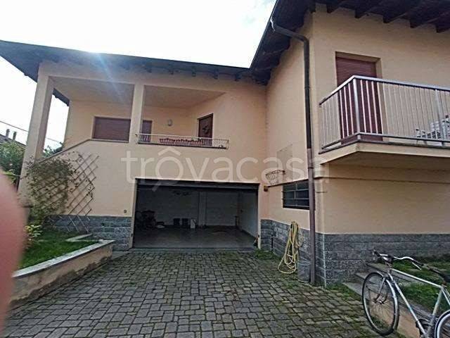 casa indipendente in vendita a Robbio