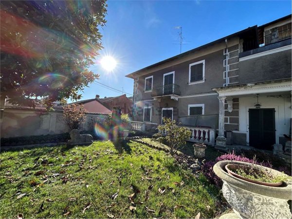 casa indipendente in vendita a Robbio
