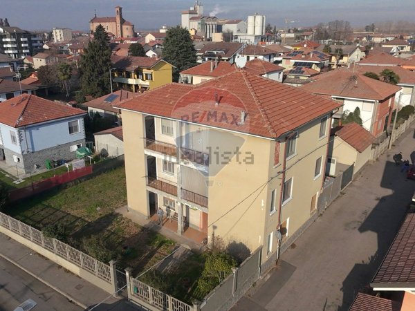 casa indipendente in vendita a Robbio
