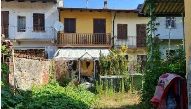 casa indipendente in vendita a Robbio