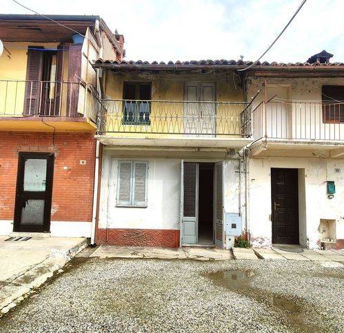 casa indipendente in vendita a Robbio