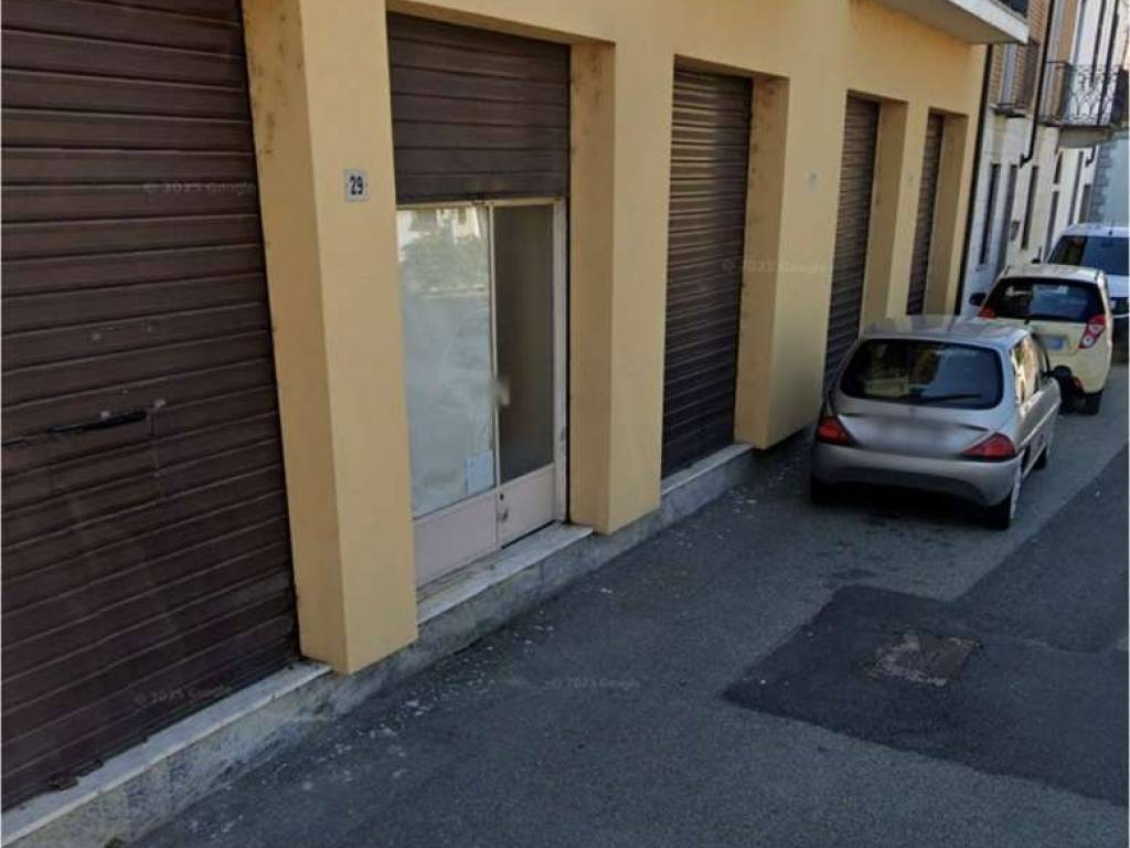 negozio in vendita a Robbio