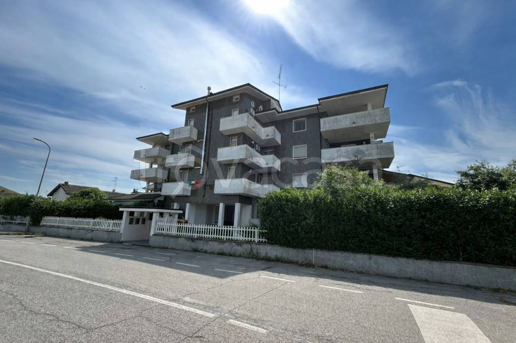 appartamento in vendita a Robbio