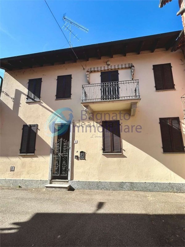 casa indipendente in vendita a Robbio