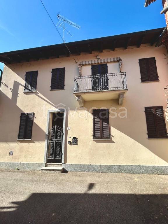 casa indipendente in vendita a Robbio