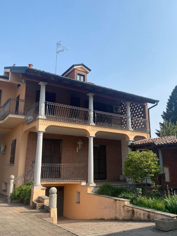 quadrivano in vendita a Robbio