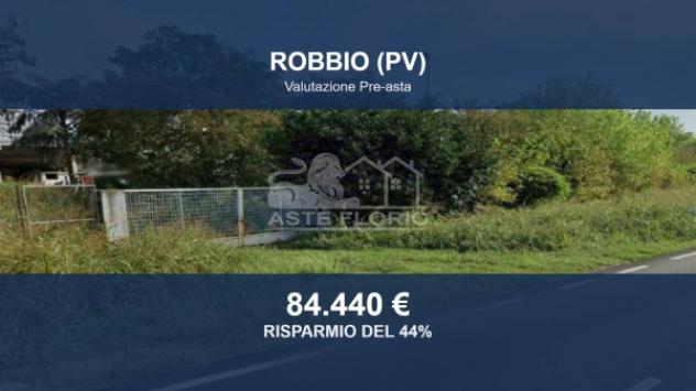 locale commerciale in vendita a Robbio
