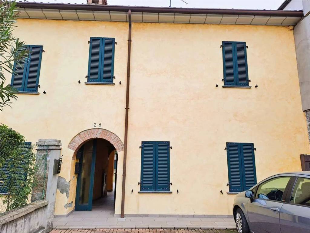 casa indipendente in vendita a Robecco Pavese