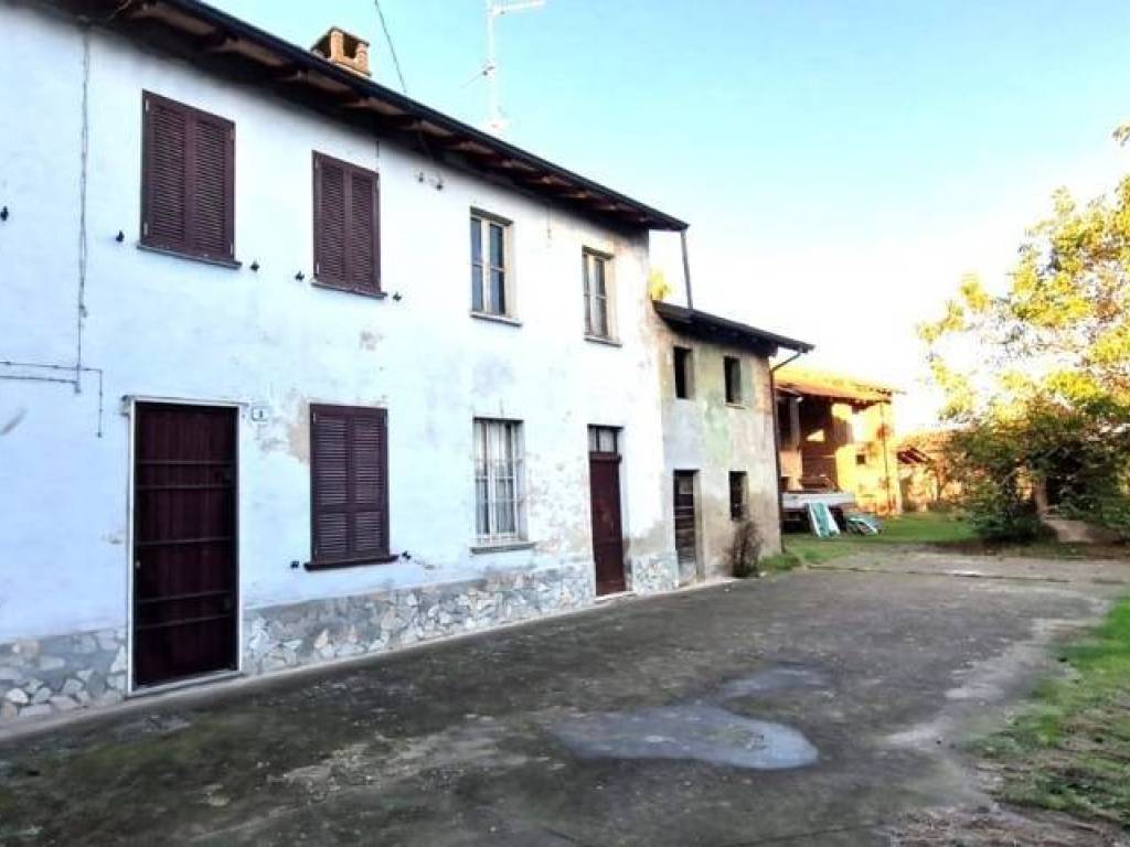 casa indipendente in vendita a Robecco Pavese