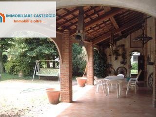 casa indipendente in vendita a Robecco Pavese