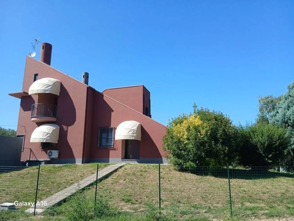 casa indipendente in vendita a Robecco Pavese