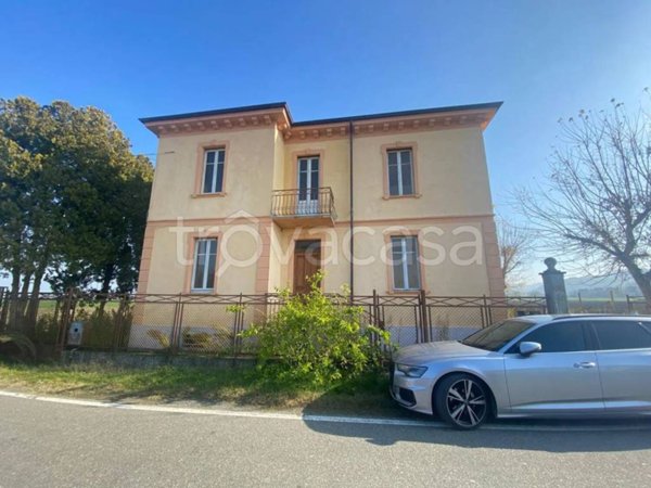 casa indipendente in vendita a Robecco Pavese