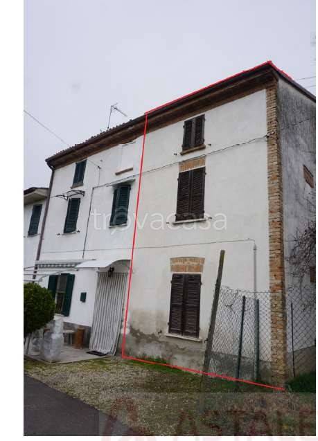 casa indipendente in vendita a Robecco Pavese in zona Stradellino