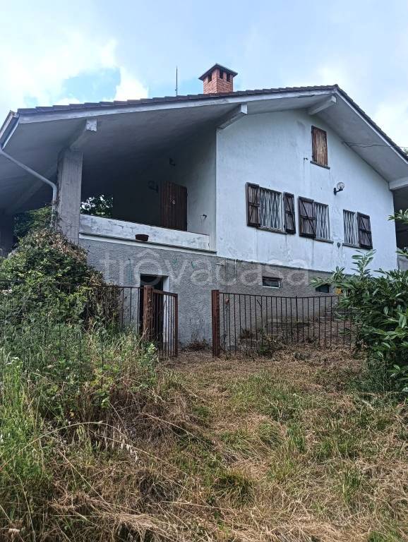 casa indipendente in vendita a Rocca de' Giorgi