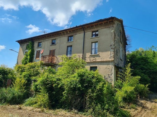 appartamento in vendita a Rocca Susella