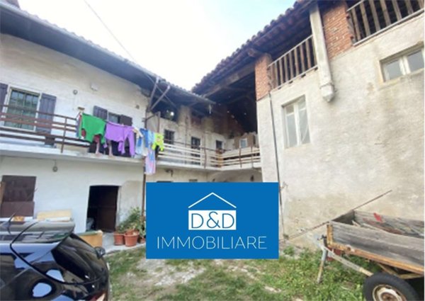 casa indipendente in vendita a Levone