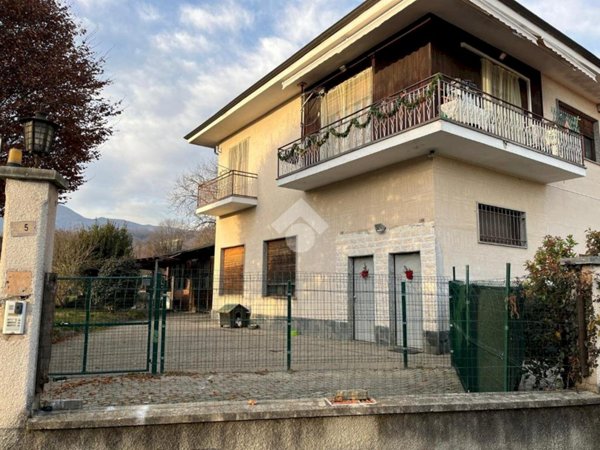 casa indipendente in vendita a Levone