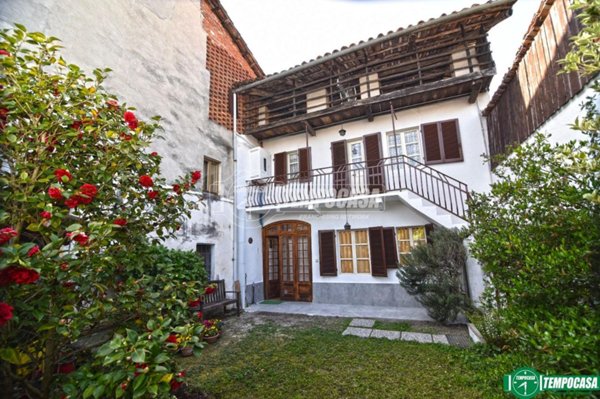 casa indipendente in vendita a Levone